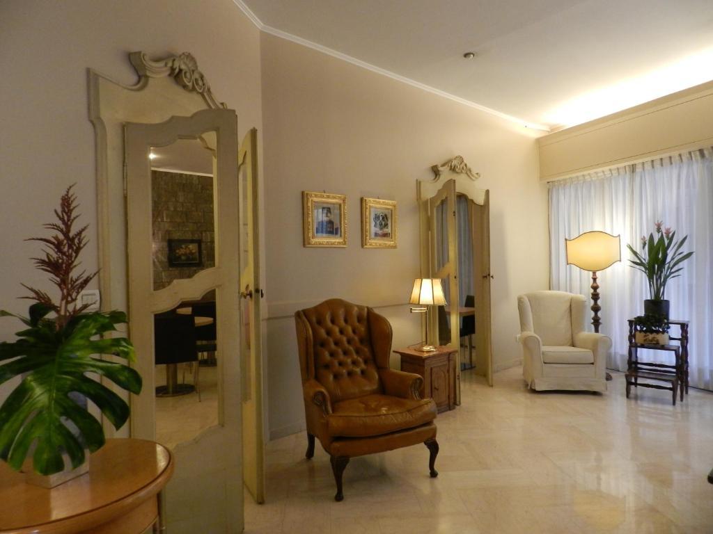 Albergo Morandi 레조넬에밀리아 외부 사진
